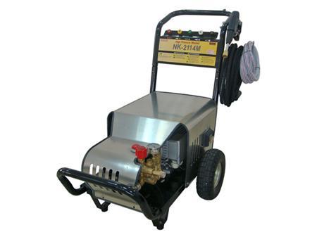 8.部分场所用电不规范